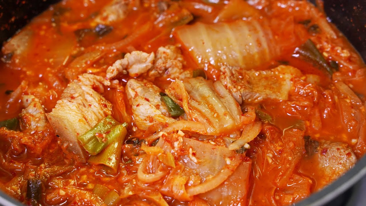 김치찌개에 '이것'만 넣으면, 맛이 배가 된답니다 - Youtube